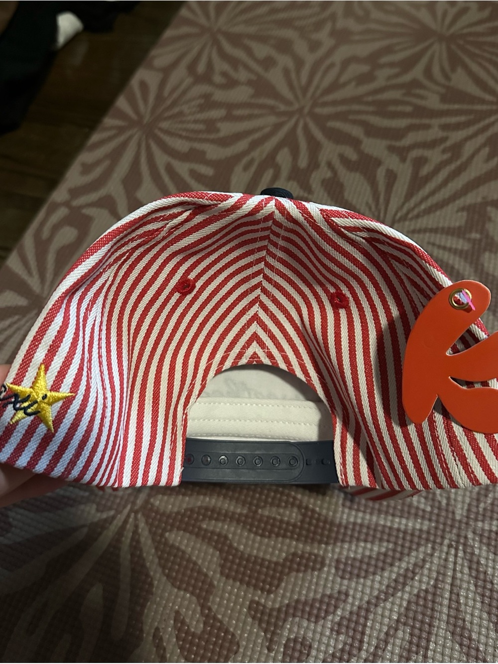 Trucker hat - Picture 2 of 3
